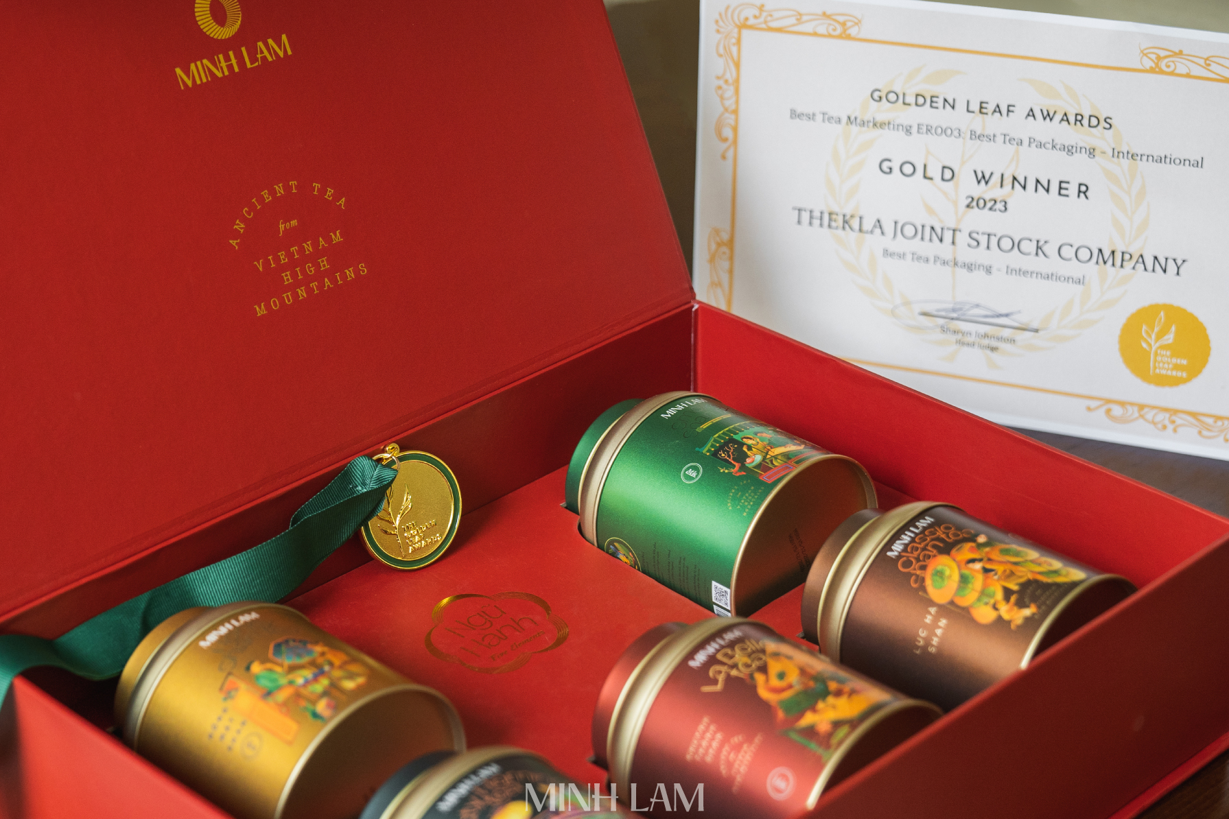 Bộ quà tặng Ngũ Hành - Giải Vàng Packaging The Golden Leaf Awards 2023